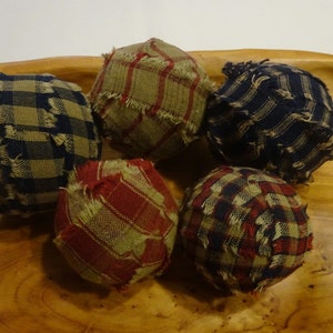 Rag Balls, Homespun Rag Balls, Patriotic Rag Balls, Primitive Rag Balls, Country Decor, Set of Rag Balls, Rustic Balls, Bowl Filler