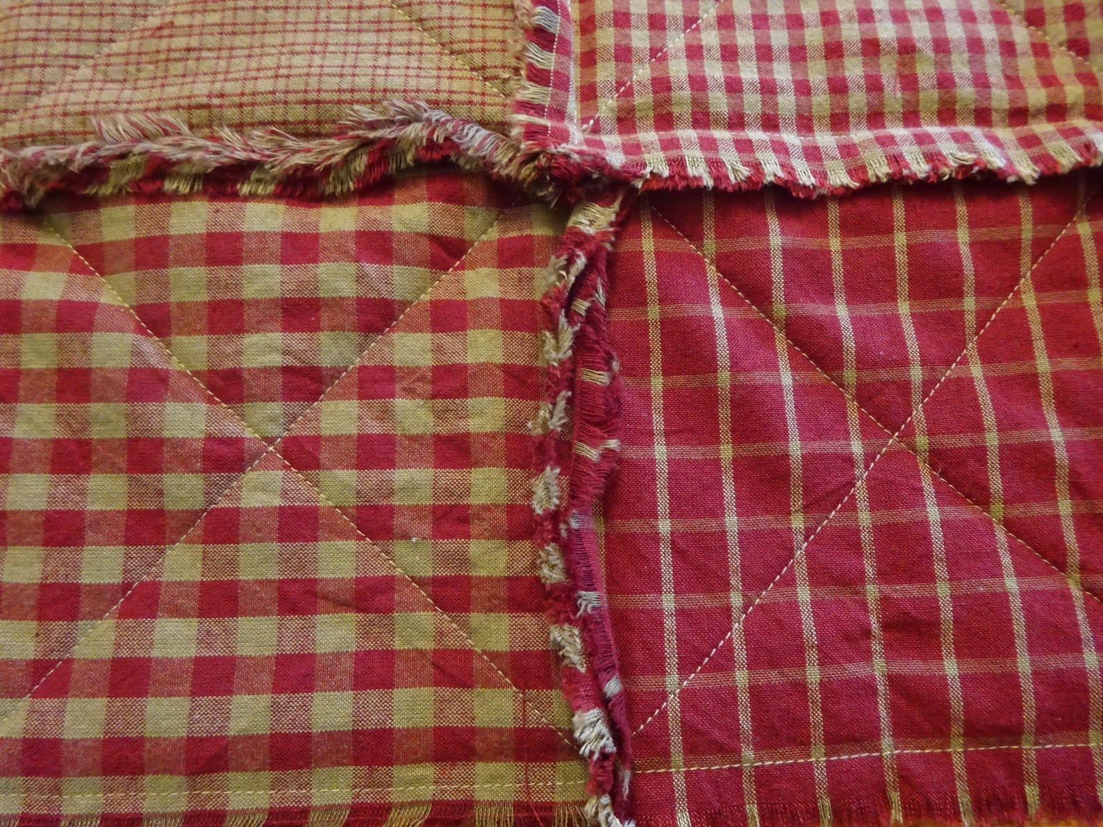 Set of 6 Red Homespun Rag Placemats Rag Quilt Placemat Set Etsy