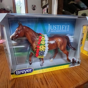 Breyer Horse, Breyer Justify Triple Crown Winner,  Breyer # 9300, Breyer Exclusive, Traditional Breyer, Chestnut Thoroughbred Stallion