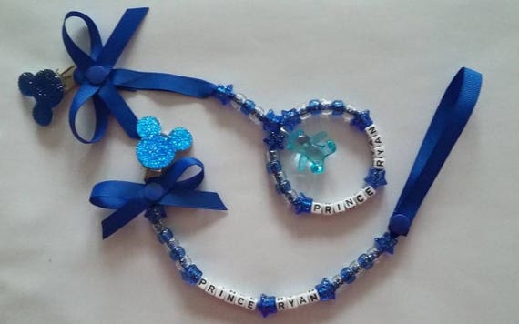 Personalised Mickey//Minnie Mouse Pram Charm Clip Baby/'s 1st Christmas Decoration