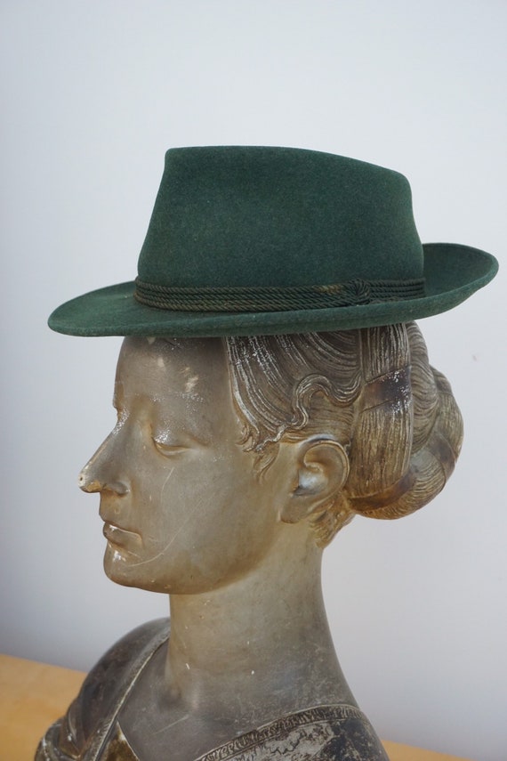 Women's hat, '30s/40s, green, wool felt, tradition