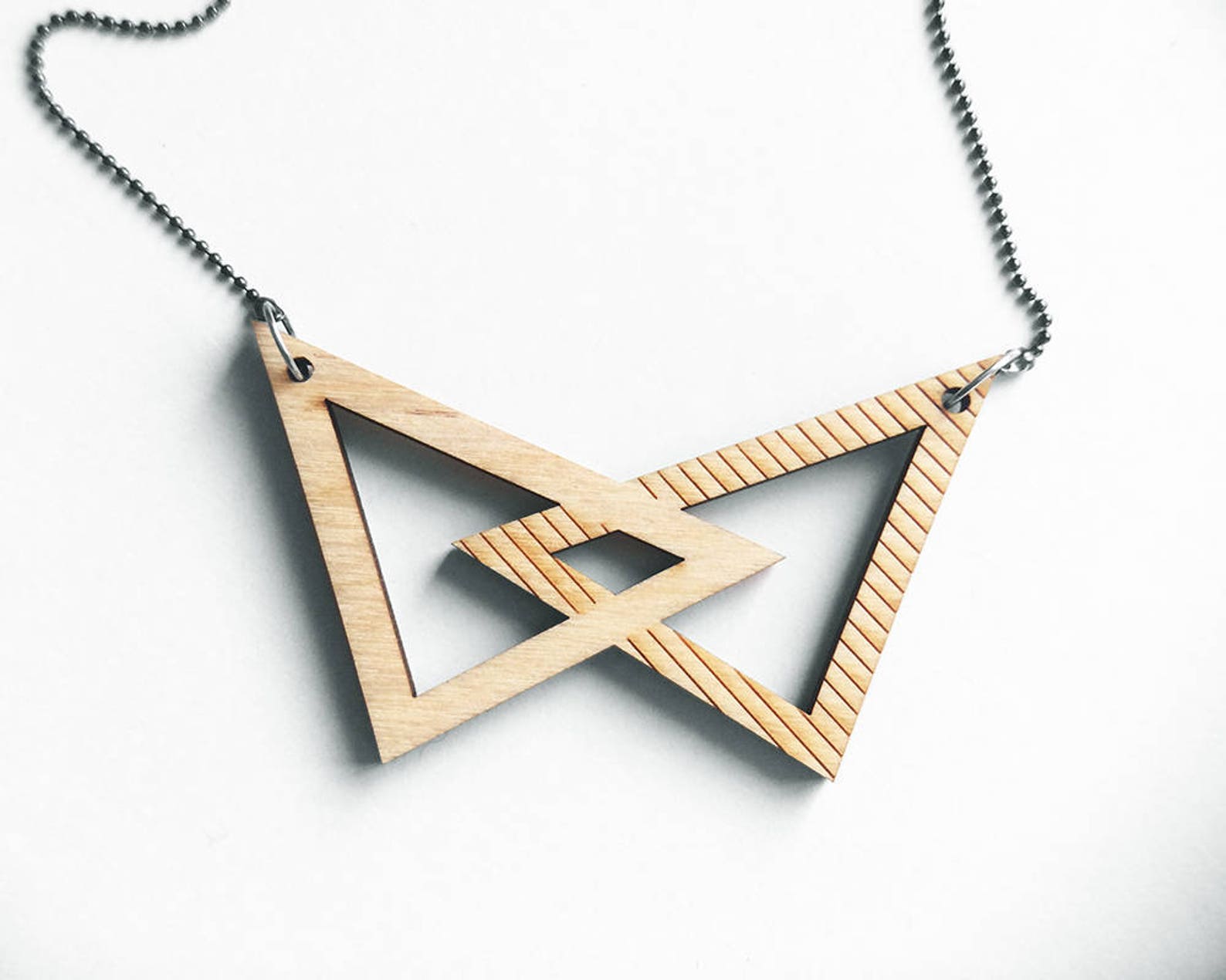 Women Geometric Wooden Weave Necklace