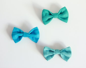 Shades of turquoise bows / brooch / bow tie / hair decoration