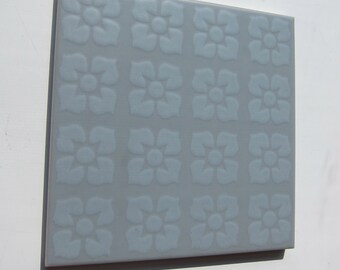Made in Italy 46 sq ft available Vintage 1960s 6/" x 6/" Red Floral Floor Tile
