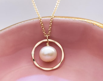 Single Freshwater Pearl Necklace, Gold Filled, Medium Weight
