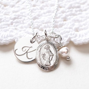 Miraculous Medal, First Communion Gift for Girl, Virgin Mary Necklace, Personalized, Communion Necklace, Catholic Jewelry, Sterling Silver