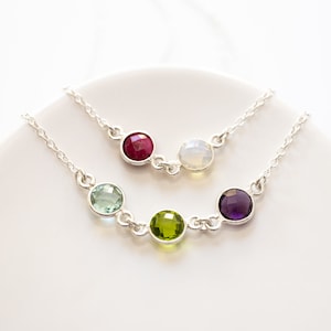 Mother Necklace with Birthstones in Sterling Silver, Family Birthstone Choker, Personalized Gift for Mom or Grandma