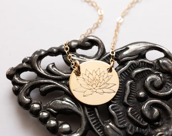 Birth Flower Necklace in Gold Filled, Personalized Birthday Gift for Her, Dainty Floral Jewelry, Handmade Hand Stamped
