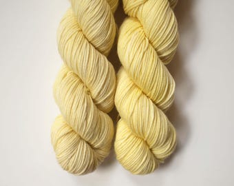 Lemonade Hand Dyed Yarn | DK Weight Superwash Merino Nylon Blend