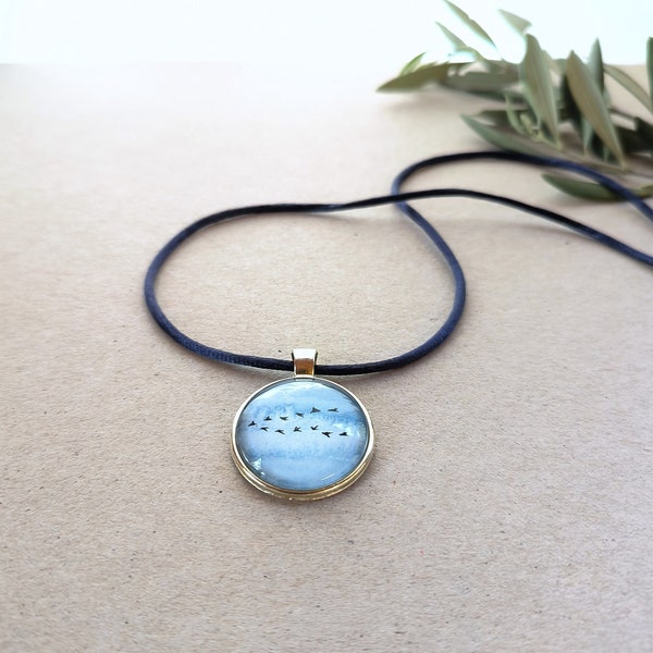 000A fsb* "LifeGuide Amulet" - crane line - Necklace with a watercolor painting representing the beauty and love in life