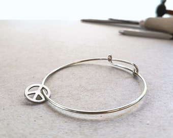 SB38* "Peace" - handmade flexible bracelet with 1 charm - Sterling Silver 925