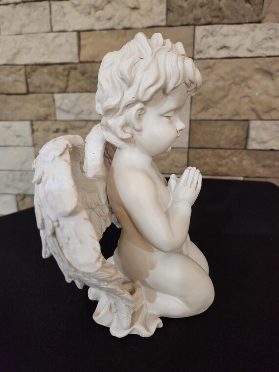 Praying cherub resin statue for yard or home decor