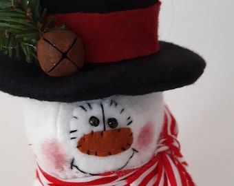 Snowman, snowman decor, snowman decoration, winter decor, winter decoration, snowman shelf sitter, prim snowman, prim snowman decoration