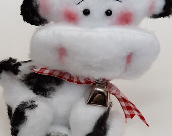 cow shelf sitter, whimsical cow, cow, primitive cow, cow decoration, cow decor, primitive cow decoration