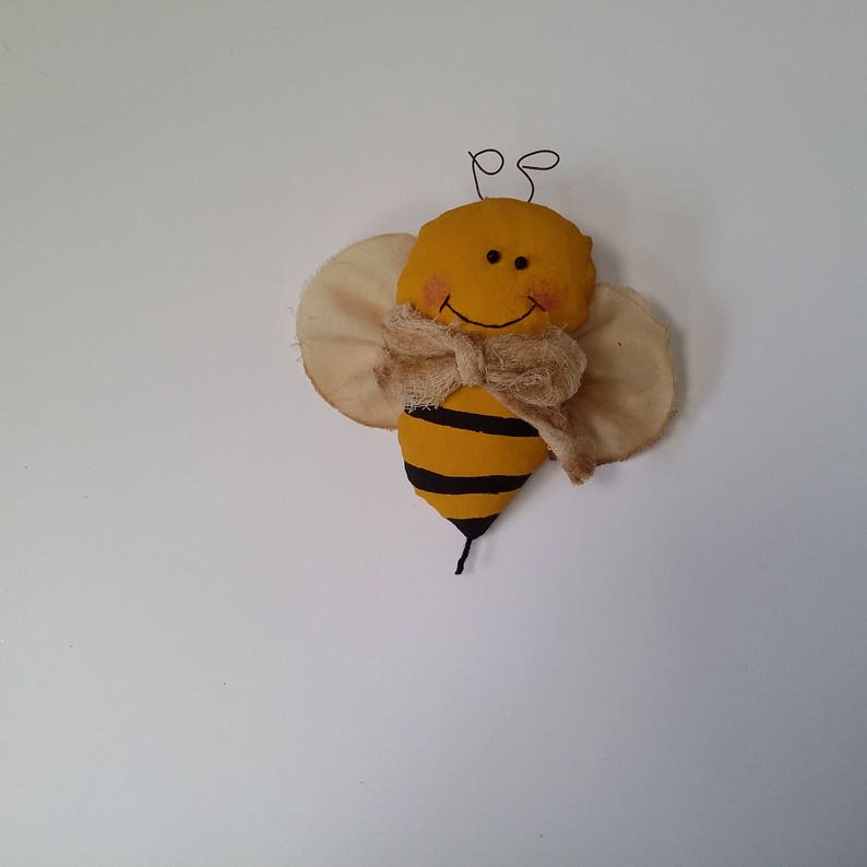 bowl fillers, bee decor, bee decorations, primitive bee bowl fillers, bee tucks, bee bowl fillers, bee ornament Bild 3