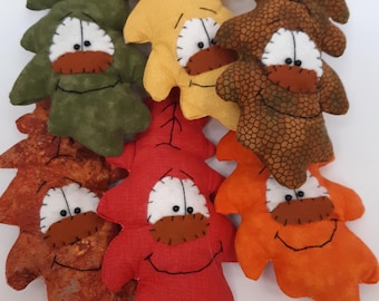 whimsical fall oak leaf, oak leaf bowl filler, oak leaf tuck, fall leaf, fall oak leaf, leaf