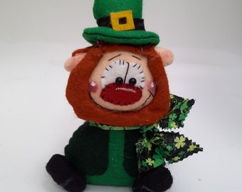 leprechaun, leprechaun doll, leprechaun decor, leprechaun decoration, St Patrick decor, St Patrick decoration, Irish decor, St Patrick day