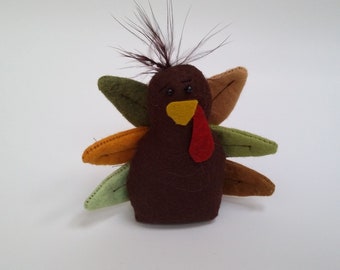 turkey, turkey shelf sitter, Thanksgiving turkey, Thanksgiving decor, Thanksgiving decoration, fall decor, fall turkey, turkey lover,
