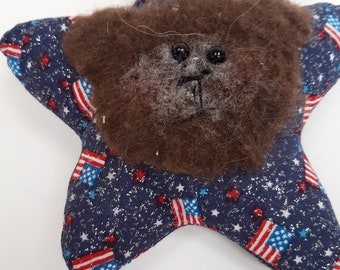 primitive patriotic star with bear, primitive star bowl filler, patriotic star, patriotic star with bear tuck, whimsical patriotic star