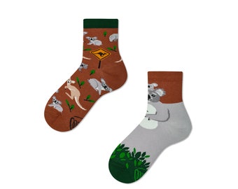 Koala Kinder Socken von MANY MORNINGS, Jungen und Mädchen Socken, Bunte & Lustige Socken, Mismatched Socken, Geschenk Kinder