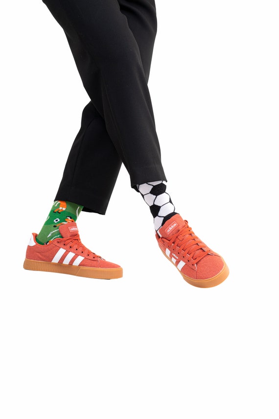 Holländische Fußballsocken von MANY MORNINGS, Damensocken