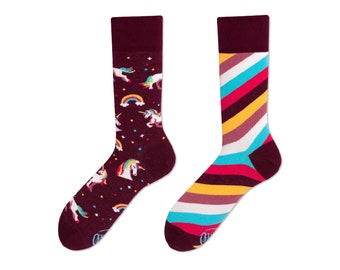 Einhorn Socken von MANY MORNINGS, Herren und Damen Socken, Bunte und Lustige Socken, Mismatched Socken, Geschenk Frau & Mann