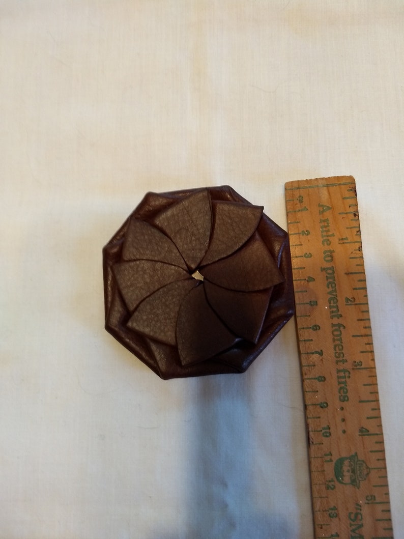 Medium Dark Brown Genuine Leather Handmade Pinwheel Vintage Style Coin Purse image 1