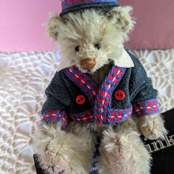 Deb Canham BINKER First Issue 1999 D.C.A.D. Collector Club Collectible Fully Jointed Mohair Bear 3.5 inch Mini