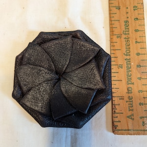 Dark Brown Pinwheel Genuine Leather Coin Purse..Old  Vintage Style..Round Pinch... Petal...Squeeze or Pull to Open Free Shipping