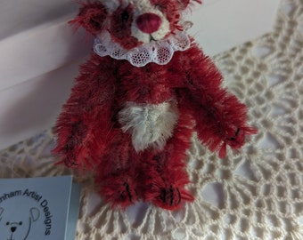 Deb Canham KISSES 2004 Collectible Miniature Fully Jointed Mohair Red and White Panda Bear Free Shipping