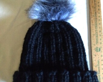 Hand Knit Soft Chunky Yarn Beanie Hat Slouchy Hat Black  with Dark Gray Faux Fur Pom-Pom  Free Shipping