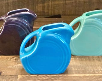 Fiesta Mini Pitcher 4oz Creamer Retired Current Poppy Scarlet Junipet Sage Paprika Chartreuse Pearl Grey Shamrock Cobalt Periwinkle Apricot