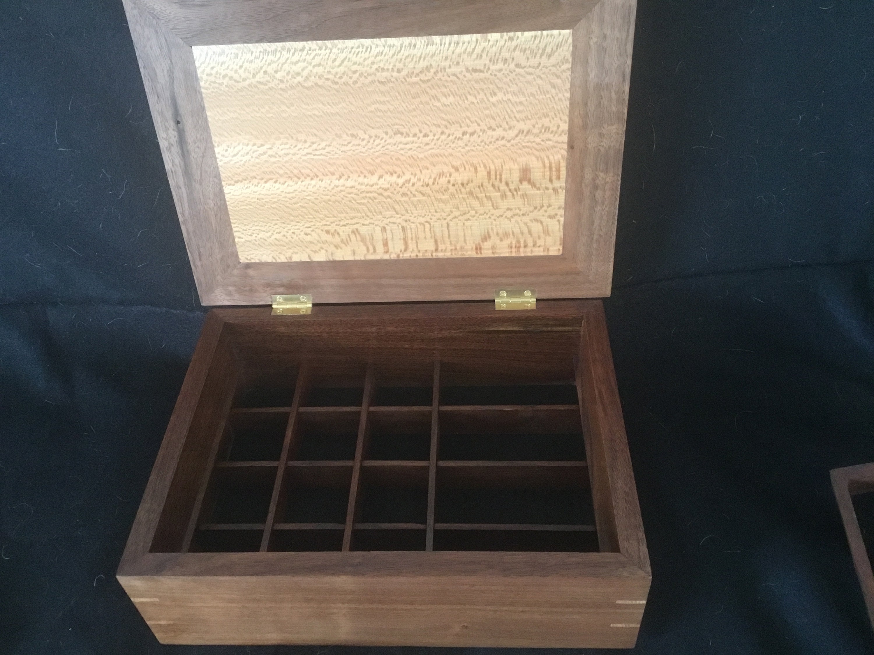 Walnut & Sycamore Jewelry Box - Etsy Israel