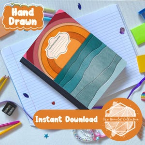 Pode incluir: Um caderno de composição com um design colorido e em camadas. A capa apresenta círculos concêntricos em tons de laranja, vermelho e rosa, com um padrão de ondas azul-turquesa e azul. As palavras "Hand Drawn" e "Instant Download" são visíveis.