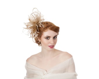 Neutral Feathered Fascinator / Feather Fascinator / Neutral Feathers / Nude Fascinator / Hair Accessories / Hair Comb / Wedding Accessories