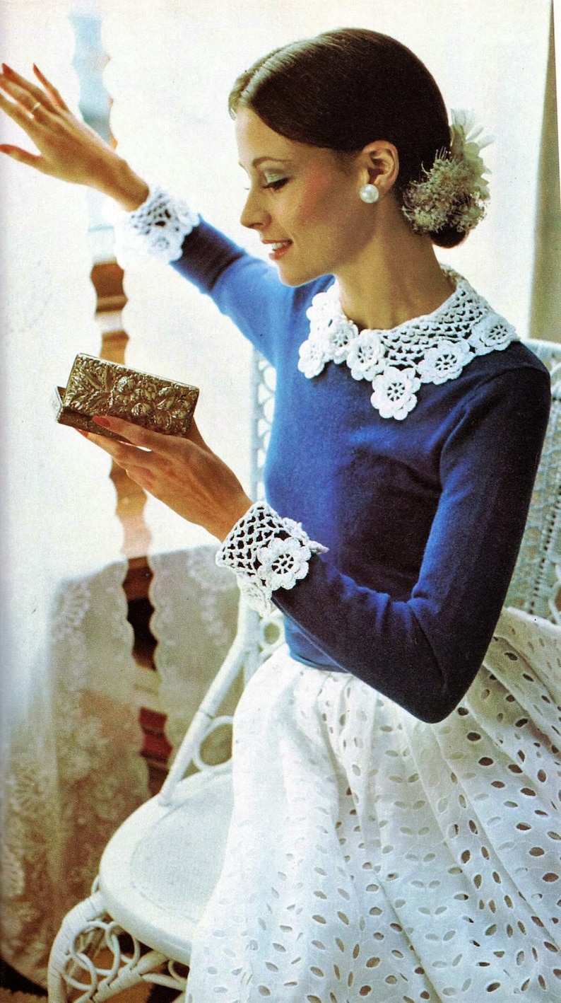 Crochet Irish Roses Collar & Cuff Set Pattern ,Victorian Lace Cuff Pattern PDF Download image 1