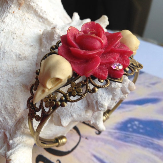 Bracelet Double Crâne Doiseau Et Rose Rouge