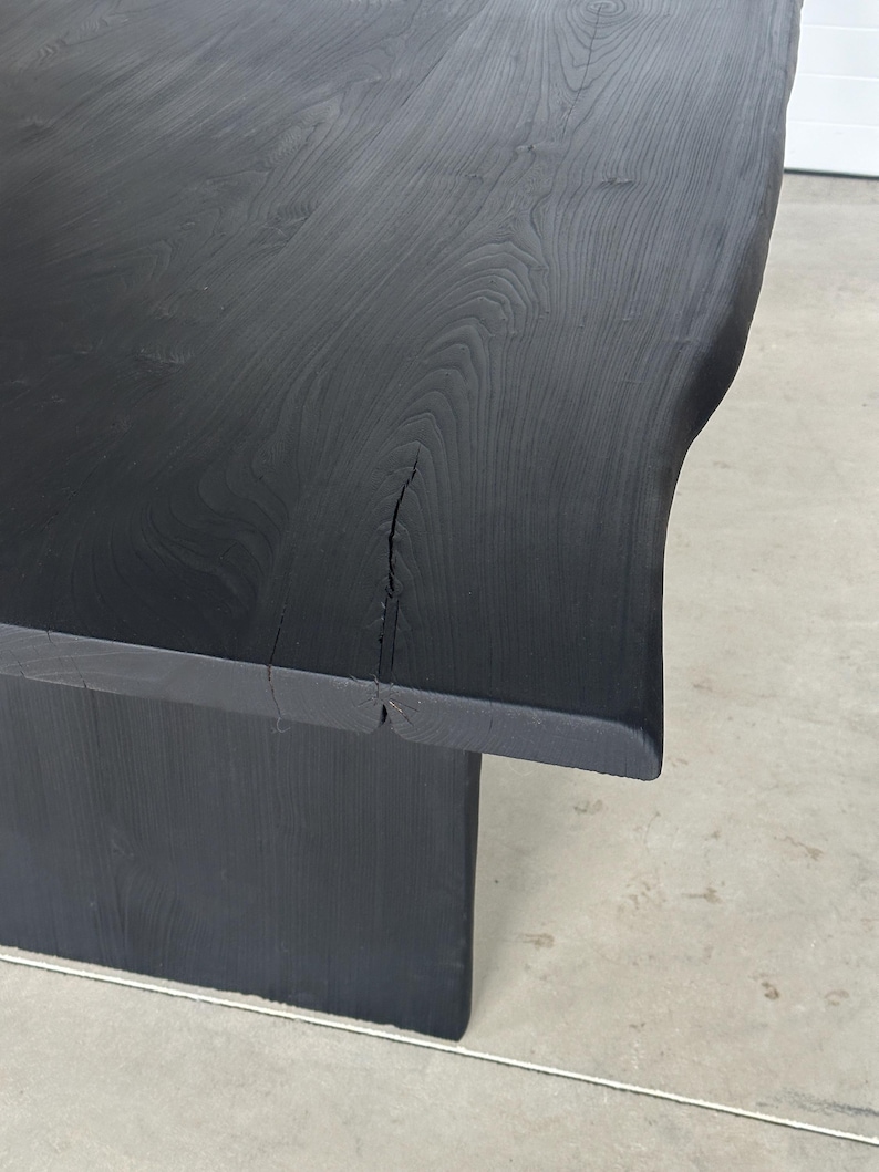 Mesa de comedor moderna negra – Mesa de comedor arquitectónica de madera maciza / Mesa de lujo artesanal / Fabricada bajo pedido imagen 4