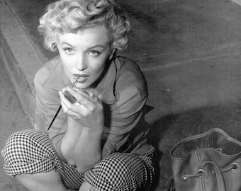 Marilyn Monroe, Giclee Print, Marilyn Monroe Wall Art, Hollywood, Celebrities, Home Decor, Hollywood Regency, Home Theater Art, Giclee Art