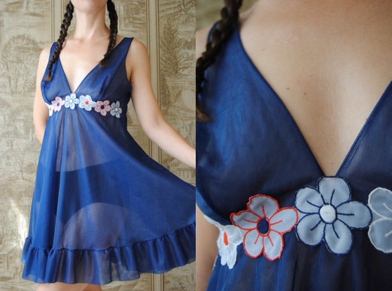 1960s sheer babydoll with daisy flowers, vintage l
