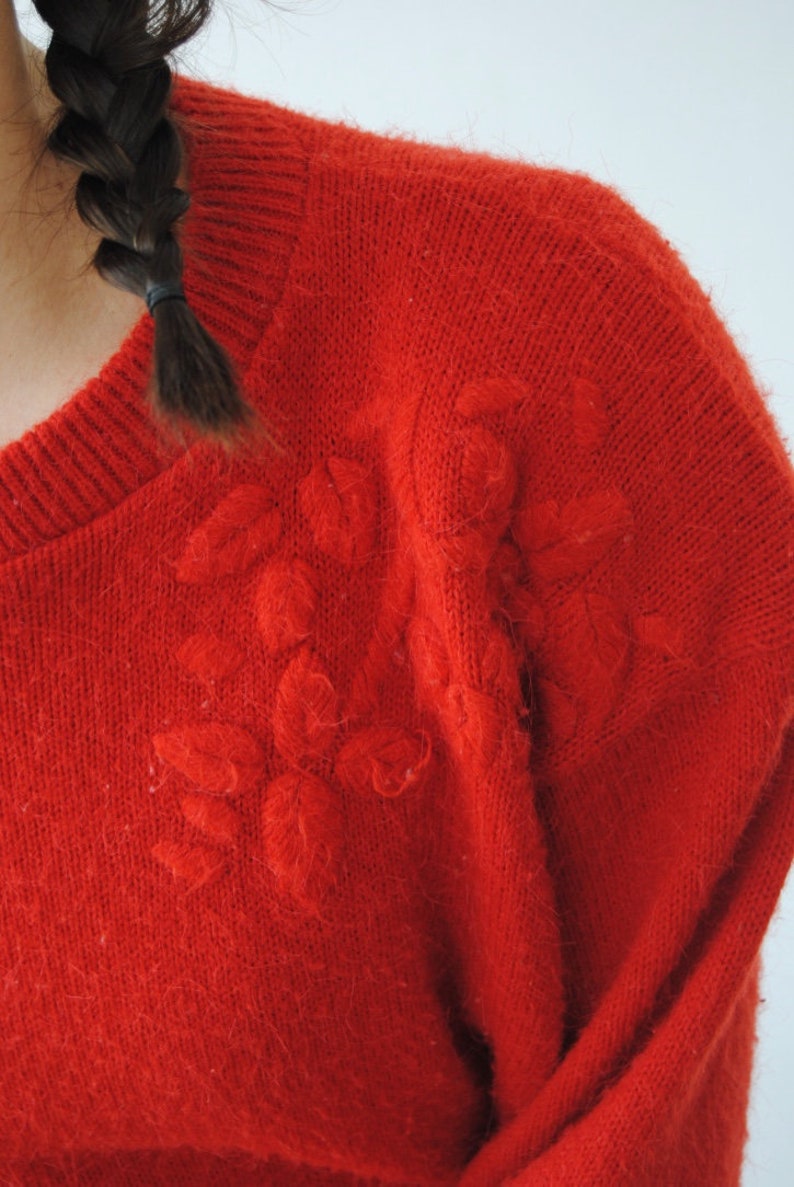 80s fuzzy red sweater knit sweater oversized baggy vintage floral sweater with shoulder pads 1980s 80s v neck