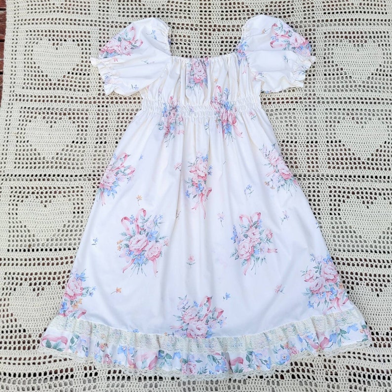 L'Ardoise Dress (XL/1X), cotton summer dress with puff sleeves and flowing skirt -- sustainable shops dress made from vintage fabric, square neck