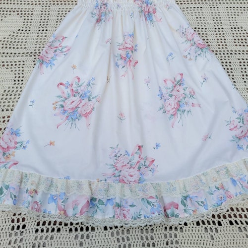 L'Ardoise Dress (XL/1X), cotton summer dress with puff sleeves and flowing skirt -- sustainable shops dress made from vintage fabric, square neck