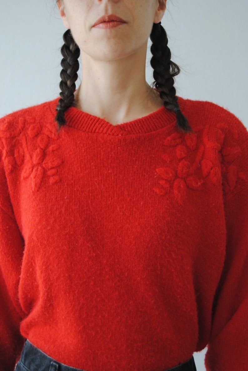 80s fuzzy red sweater knit sweater oversized baggy vintage floral sweater with shoulder pads 1980s 80s v neck