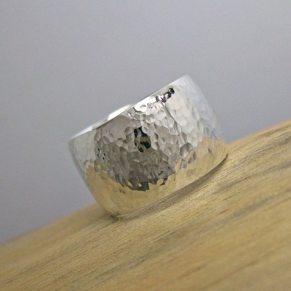 Ring sledge XL Hammered Sterling Silver Band - Etsy