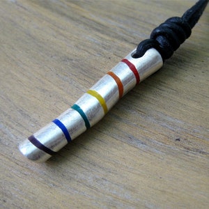 Silberanhänger Rainbow Stick Regenbogen LGBT Pride Schmuck Bild 2