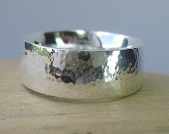 Gehamerde bandring "Sledge" zilver 925, glanzende zilveren ring met hamerslag