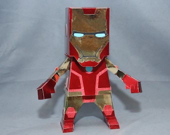 Cube Dude: Iron Man - Papercraft