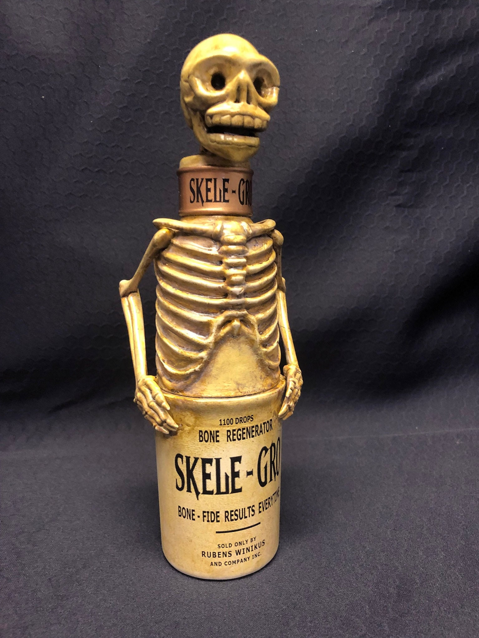 (税込) Skele Gro Bottle - Etsy 置物