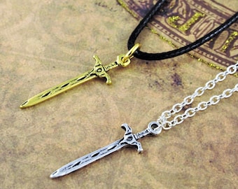 Sword Necklace, Medieval Jewellery, Fantasy Necklace, Tabletop RPG Player Jewelry, Gothic Necklace, Book Lover Jewellery, Hero Necklace